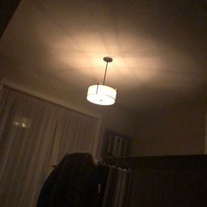 Meet your Posher, Larissa